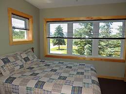 Angel Rock Waterfront Cottages and Vacation Homes