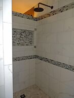 Angel Rock Waterfront Cottages and Vacation Homes