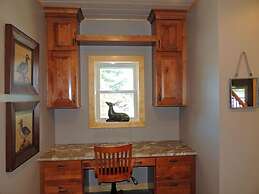 Angel Rock Waterfront Cottages and Vacation Homes