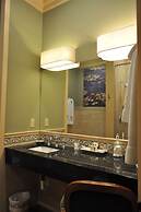 Houmas House Plantation and Gardens