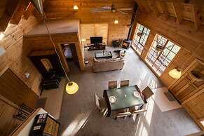 Charles Reuben Estate