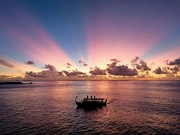 Canareef Resort Maldives