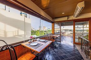 Centre Point Hanoi Hotel