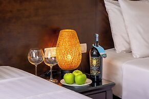 Centre Point Hanoi Hotel