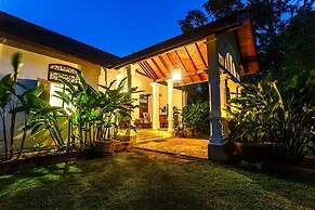 MO River House