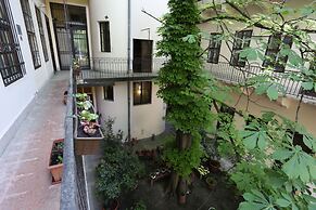 Amber Gardenview Studios