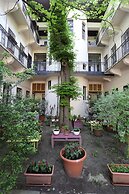 Amber Gardenview Studios