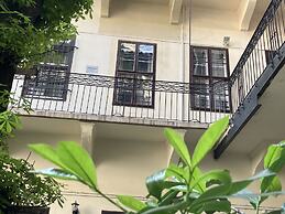 Amber Gardenview Studios