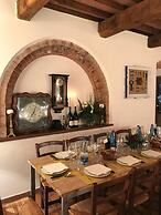 Agriturismo Monte a Pescia