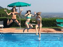 Agriturismo Monte a Pescia