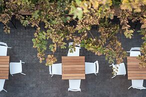 107 Dorpstraat Boutique Hotel