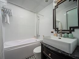 Hanoi Chic Boutique Hotel