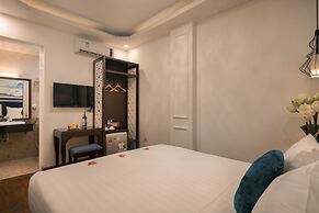 Hanoi Chic Boutique Hotel
