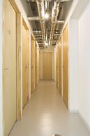 Hostel and Dining Tanga Table