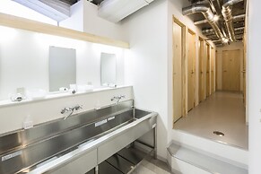 Hostel and Dining Tanga Table