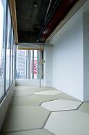 Hostel and Dining Tanga Table