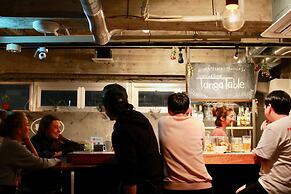 Hostel and Dining Tanga Table