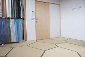 Hostel and Dining Tanga Table