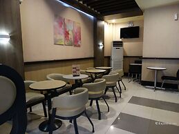 Hotel 99 Quiapo Manila