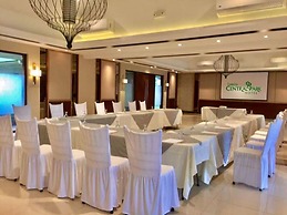 Luisita Central Park Hotel