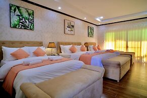 Luisita Central Park Hotel