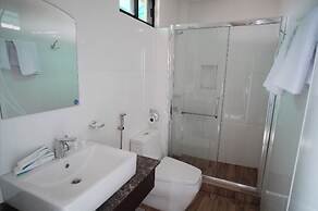 Luisita Central Park Hotel