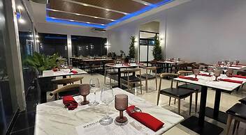 Luisita Central Park Hotel