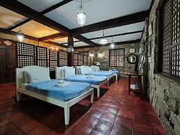 Paradores Del Castillo