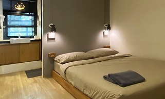 Monomer Hostel Bangkok