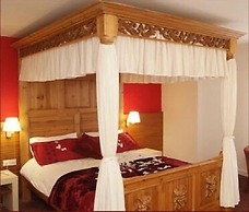 Ashbourne House Hotel