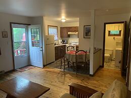 Echo Valley Cottages