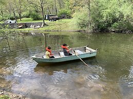 Echo Valley Cottages