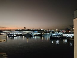 Princes Wharf Grace Apartment