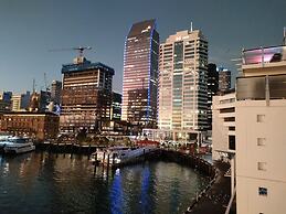 Princes Wharf Grace Apartment