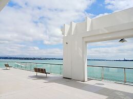 Princes Wharf Grace Apartment