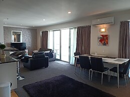 Princes Wharf Grace Apartment