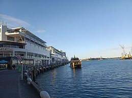 Princes Wharf Grace Apartment