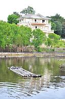 Villa de Sierra Vista