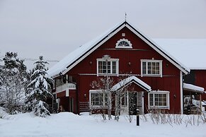 Yli-Kaitalan Lomamökit