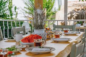 Golden Lighthouse Hotel