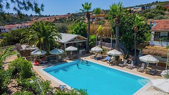 Golden Lighthouse Hotel