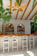 Golden Lighthouse Hotel