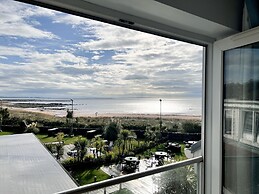 The Waterside Hotel