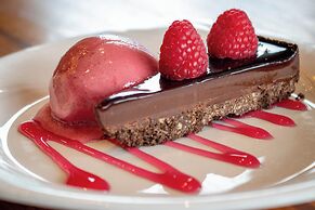The Waterside Hotel