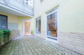 Dom & House - Apartments Monte Cassino