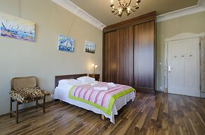 Dom & House - Apartments Monte Cassino