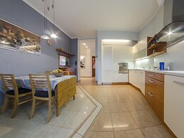 Dom & House - Apartments Monte Cassino