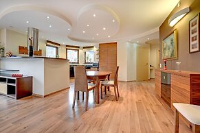 Dom & House - Apartments Monte Cassino