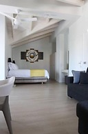 Aura Boutique Hotel
