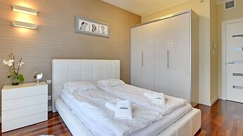 Dom & House - Apartments Sea Towers